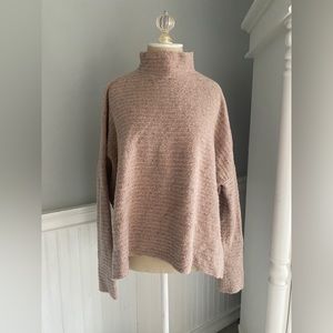 FREE PEOPLE MOCK NECK SWEATER , ZIP UP BACK // SIZE: M